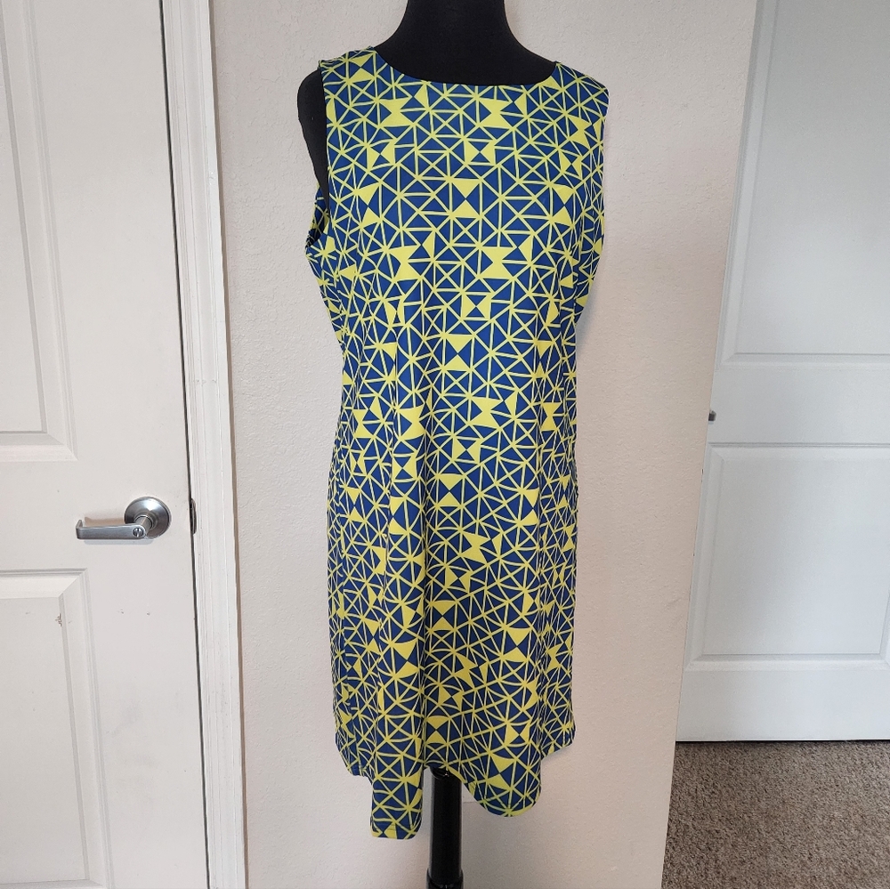 Chic Geometric Blue and Yellow Midi Dress